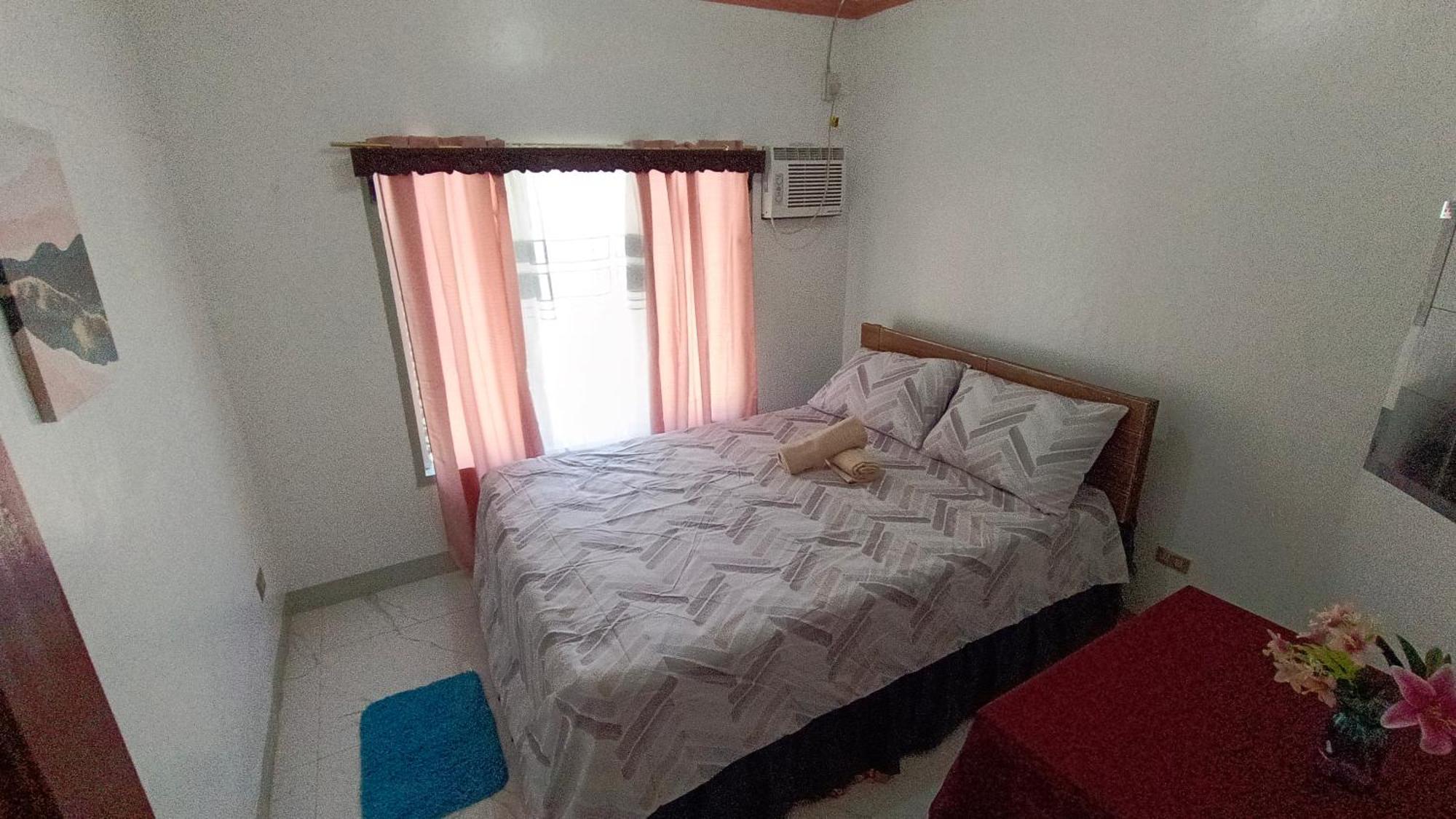 Bella'S Bed & Breakfast Dauis Екстериор снимка
